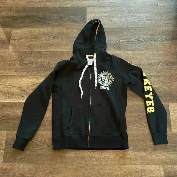 Iowa Hawkeye Zipper Hoodie Sweatshirt.  Women’s size Small. - Picture 1 of 7
